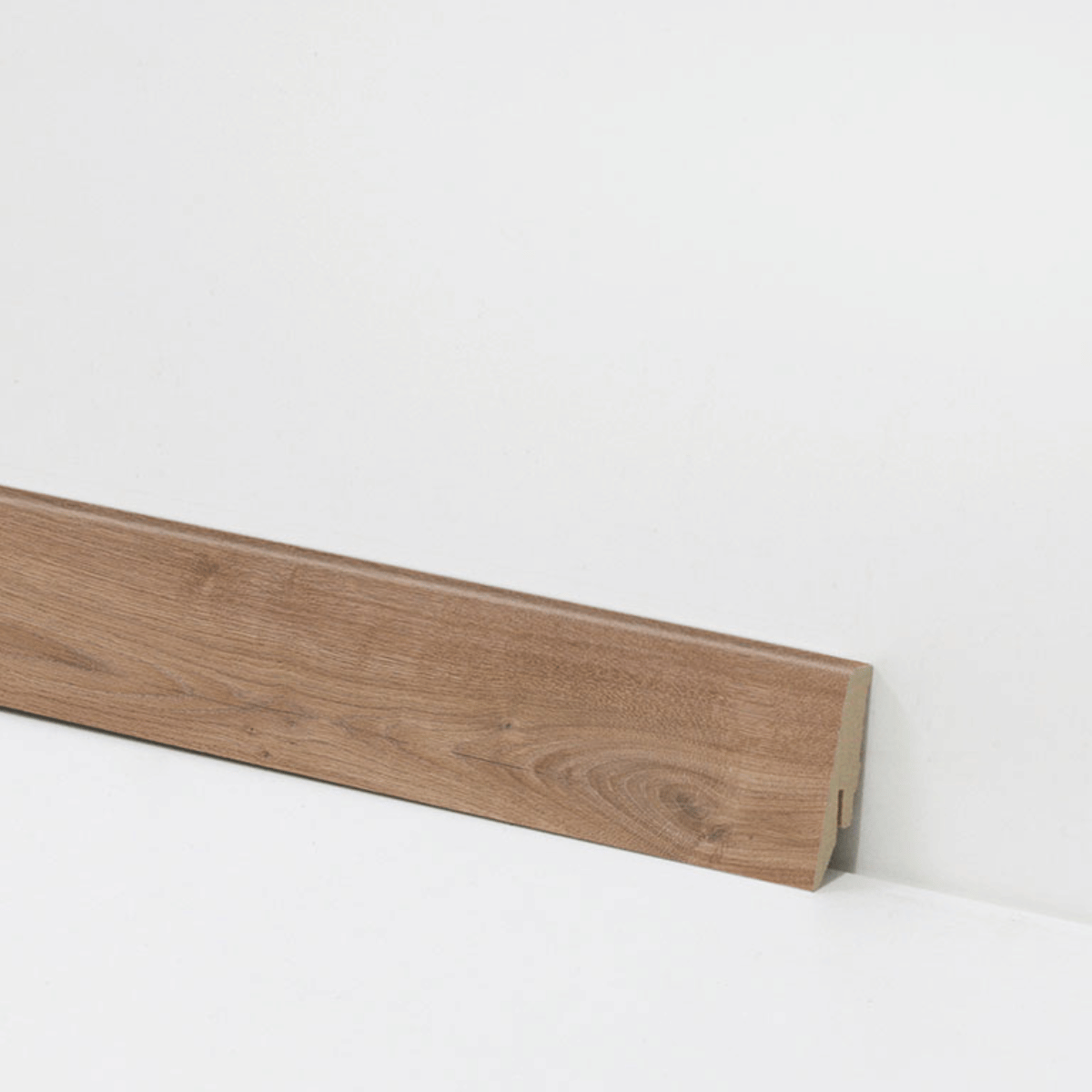 MDF-Sockelleiste - Altenwald Eiche - 18 x 58 x 2400 mm
